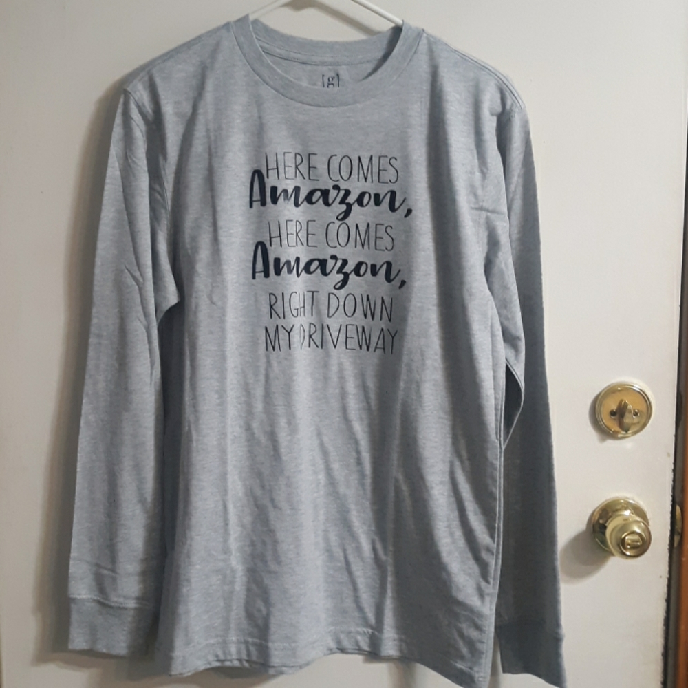 Long sleeve tee shirt